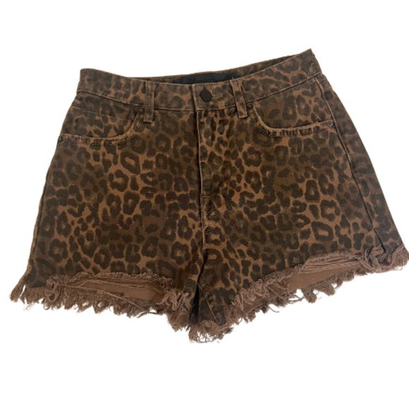 Alexander Wang Hi Rise Bite Shorts in Leopard Print Size 24 - Picture 4 of 6